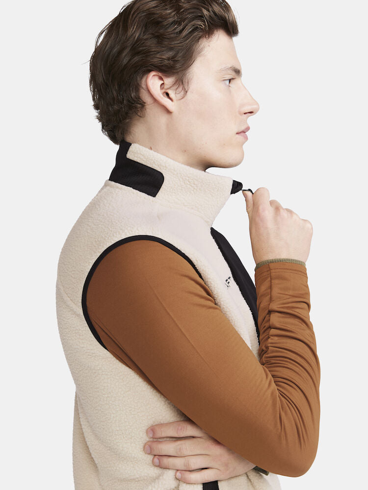 Craft - ADV Explore Pile Fleece Vest M, Ecru/Black